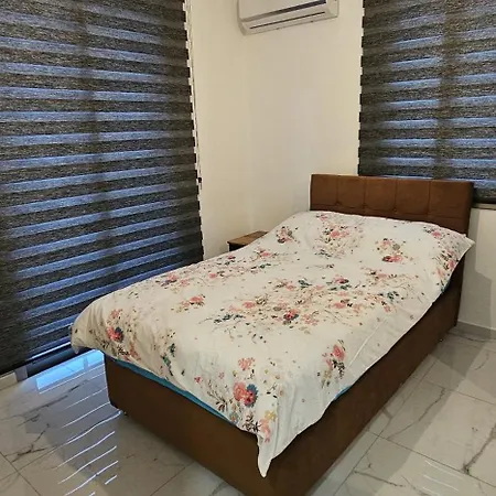 Modern In North Apartment